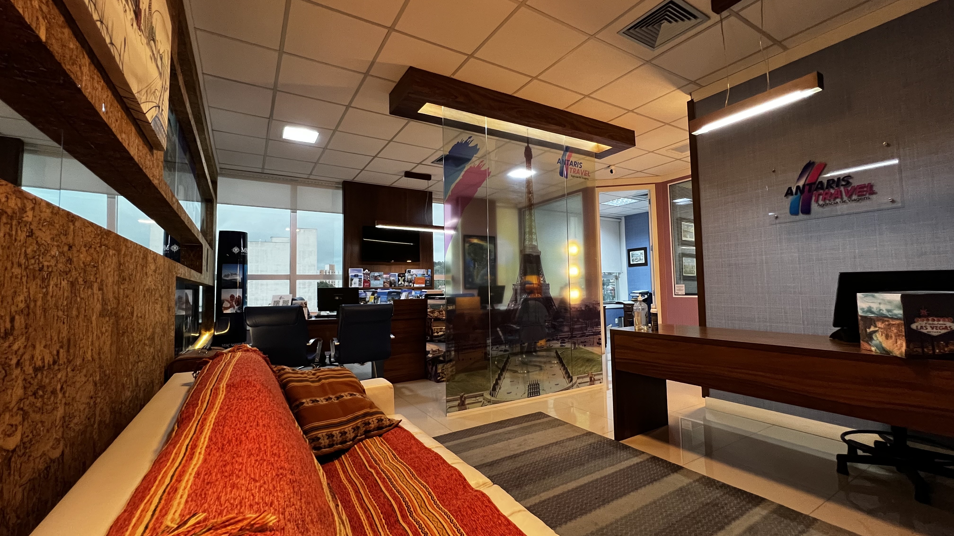 Equipe Antaris Travel